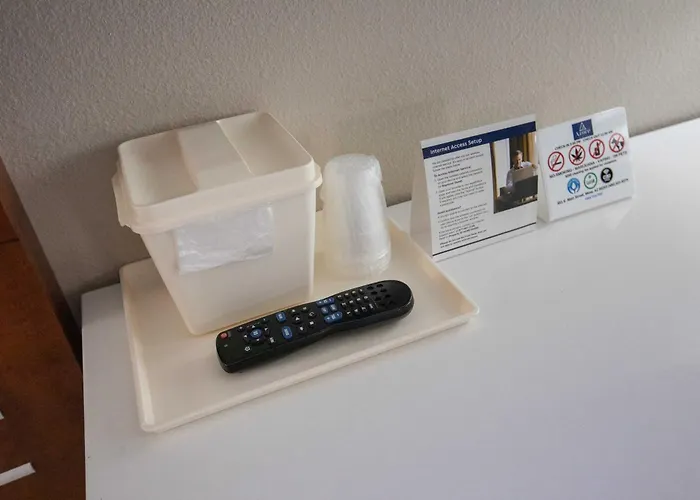Hotel The Azure 2*